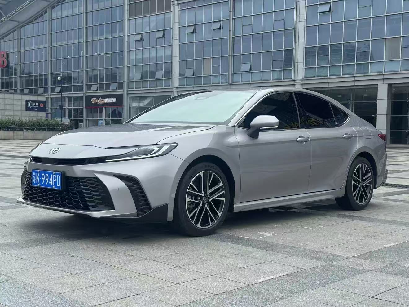 TOYOTA CAMRY 2.0 HXS CVT Sport Plus